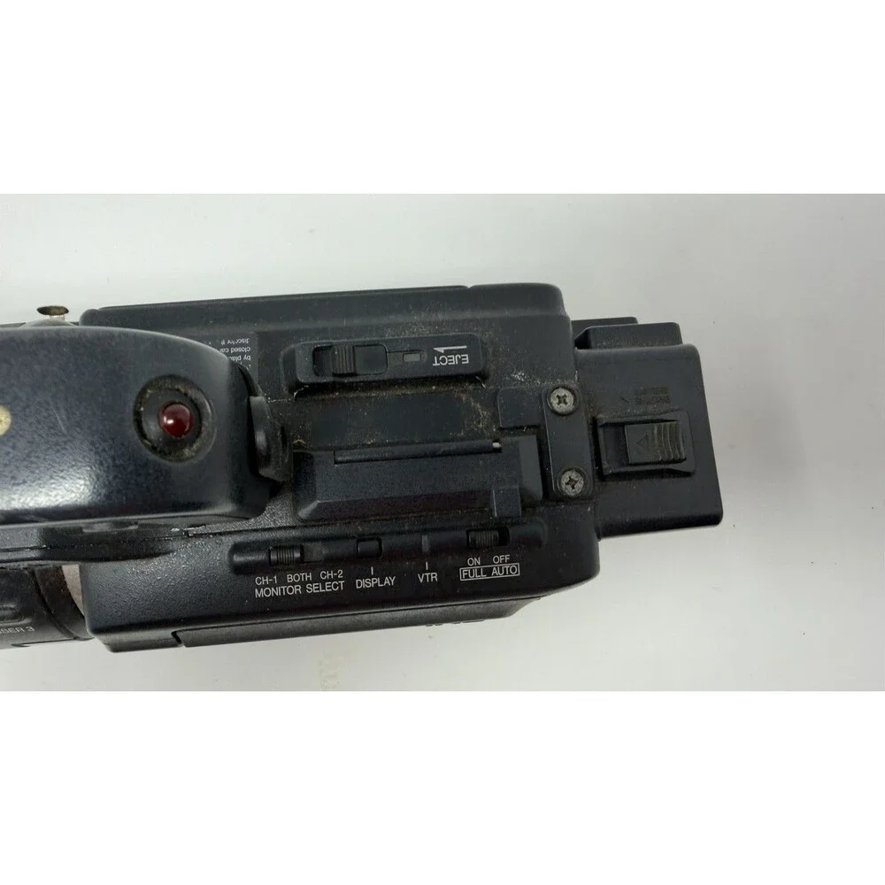 JVC GY-HD100 Camcorder Body Only As-IS, For Parts and Repair